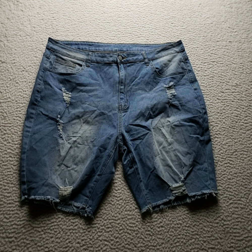SHEIN Curve Bermuda Shorts Womens 4XL Blue Denim Distressed Frayed Casual
